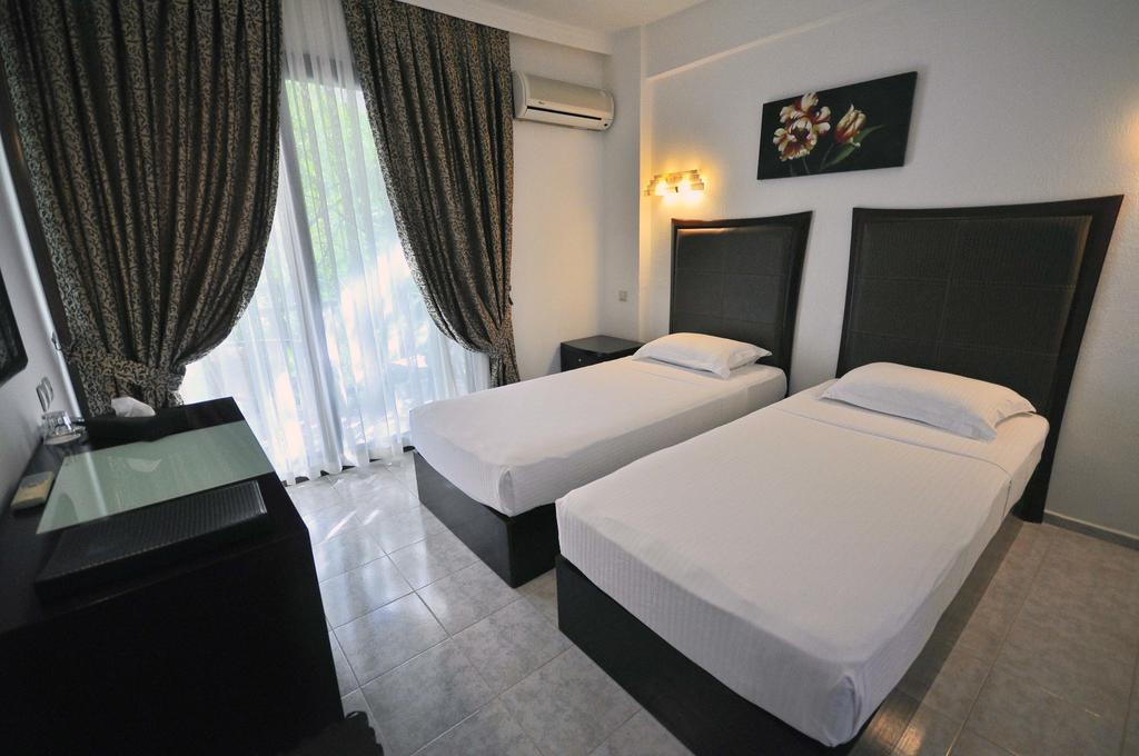 Hotel Ekincik Εξωτερικό φωτογραφία